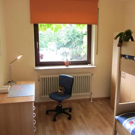 Ostsee Kronacher ליבק