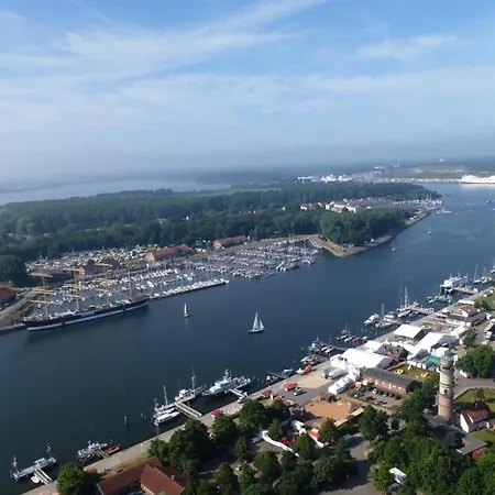 Ostsee Kronacher דירה *